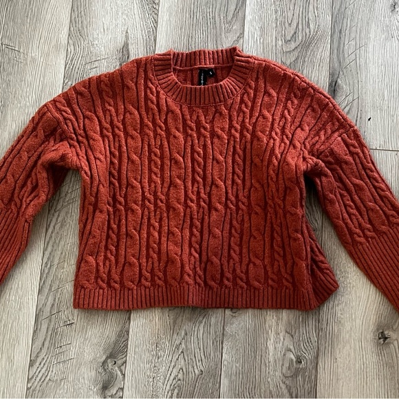 moon & madison Textured Knit Sweater in Deep Rust - Picture 1 of 5